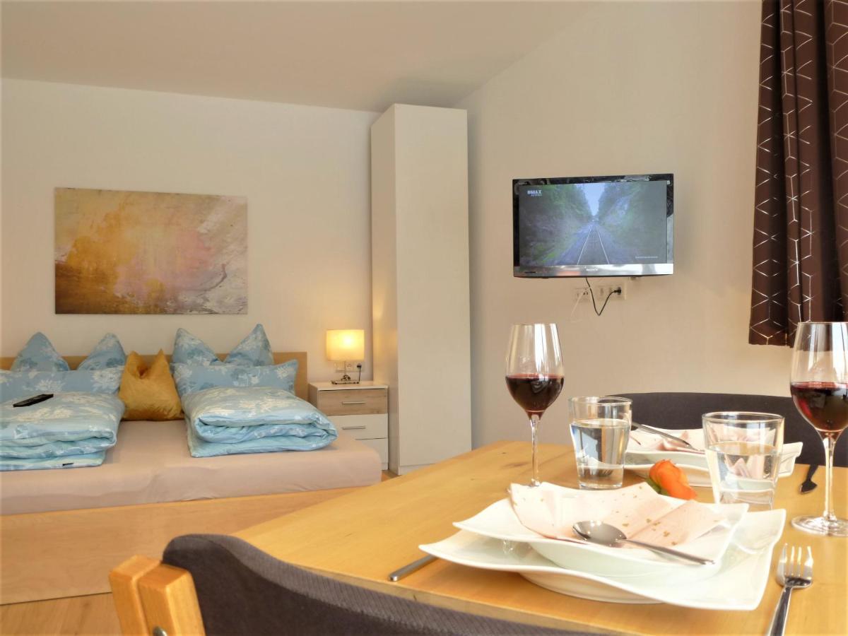 Cozy Mountain View Apartment With Terrace And Garden Інсбрук Екстер'єр фото